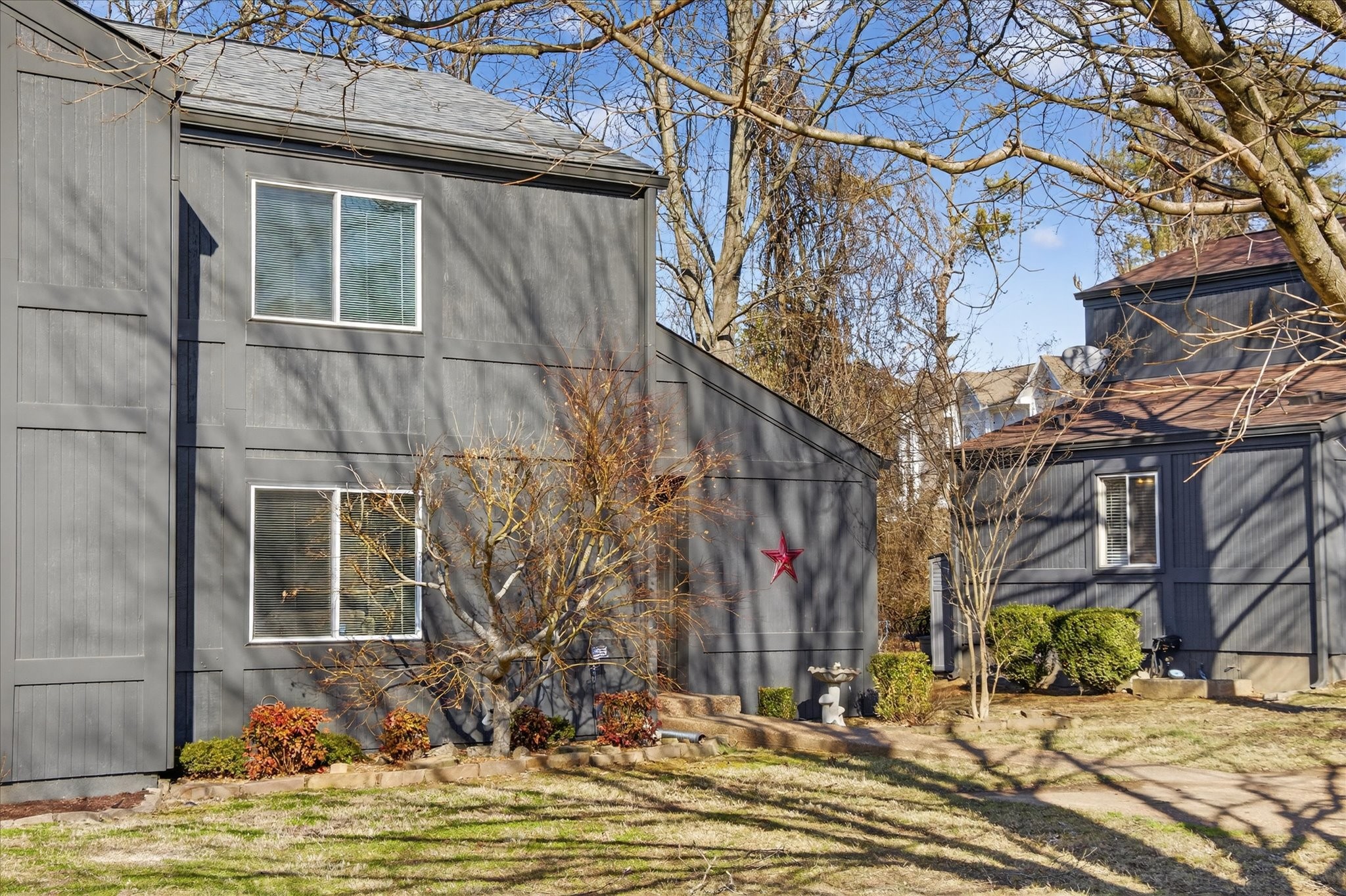 532 Doral Country Dr