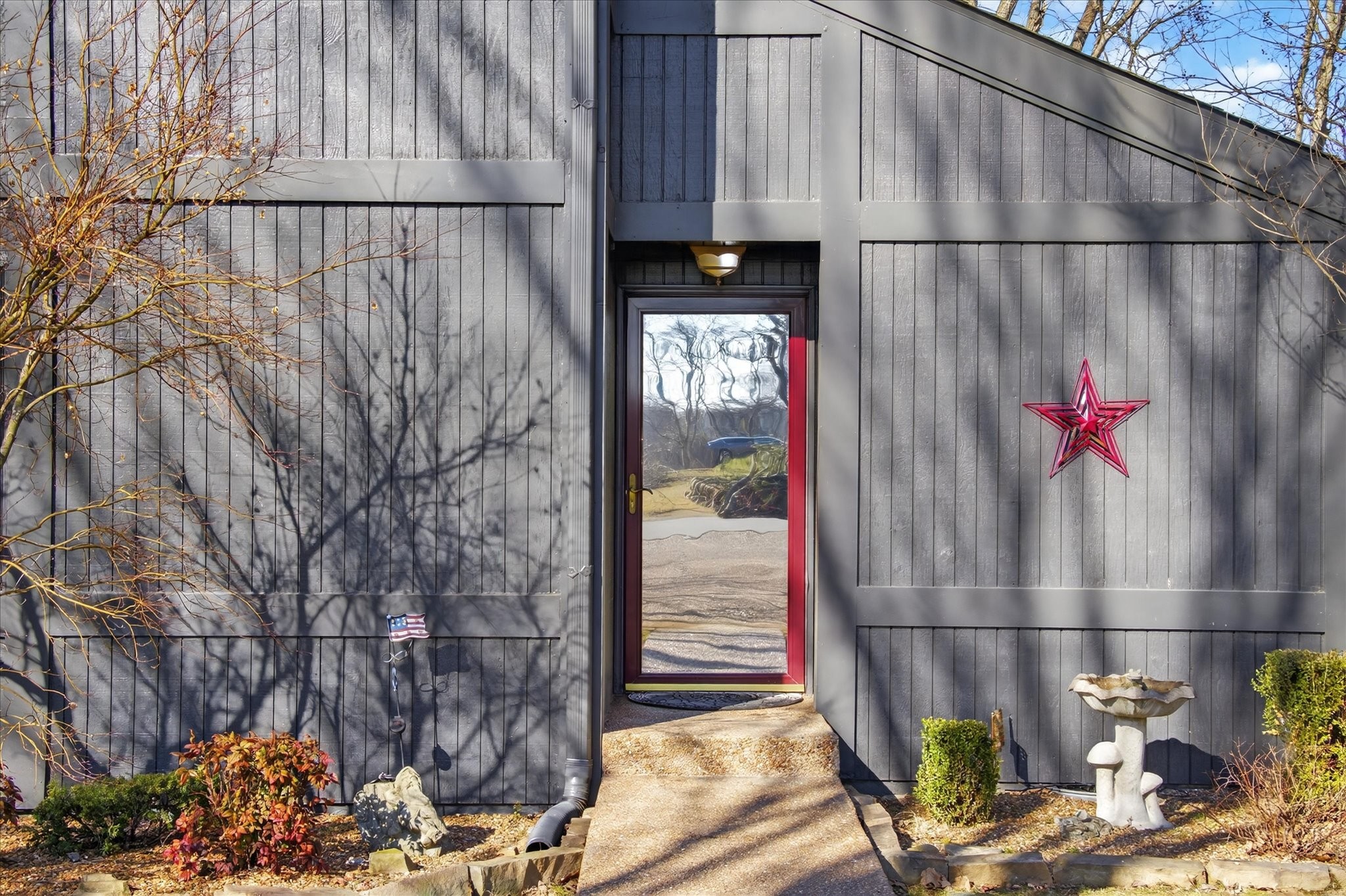 532 Doral Country Dr