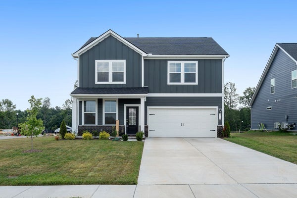 9016 HUTSON DR, WHITE HOUSE, TN 37188 - Image 3776bbd1ca07dc3e29424762a25e1949/3653379384