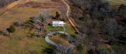 3796 Highway 49 W Charlotte TN 37036