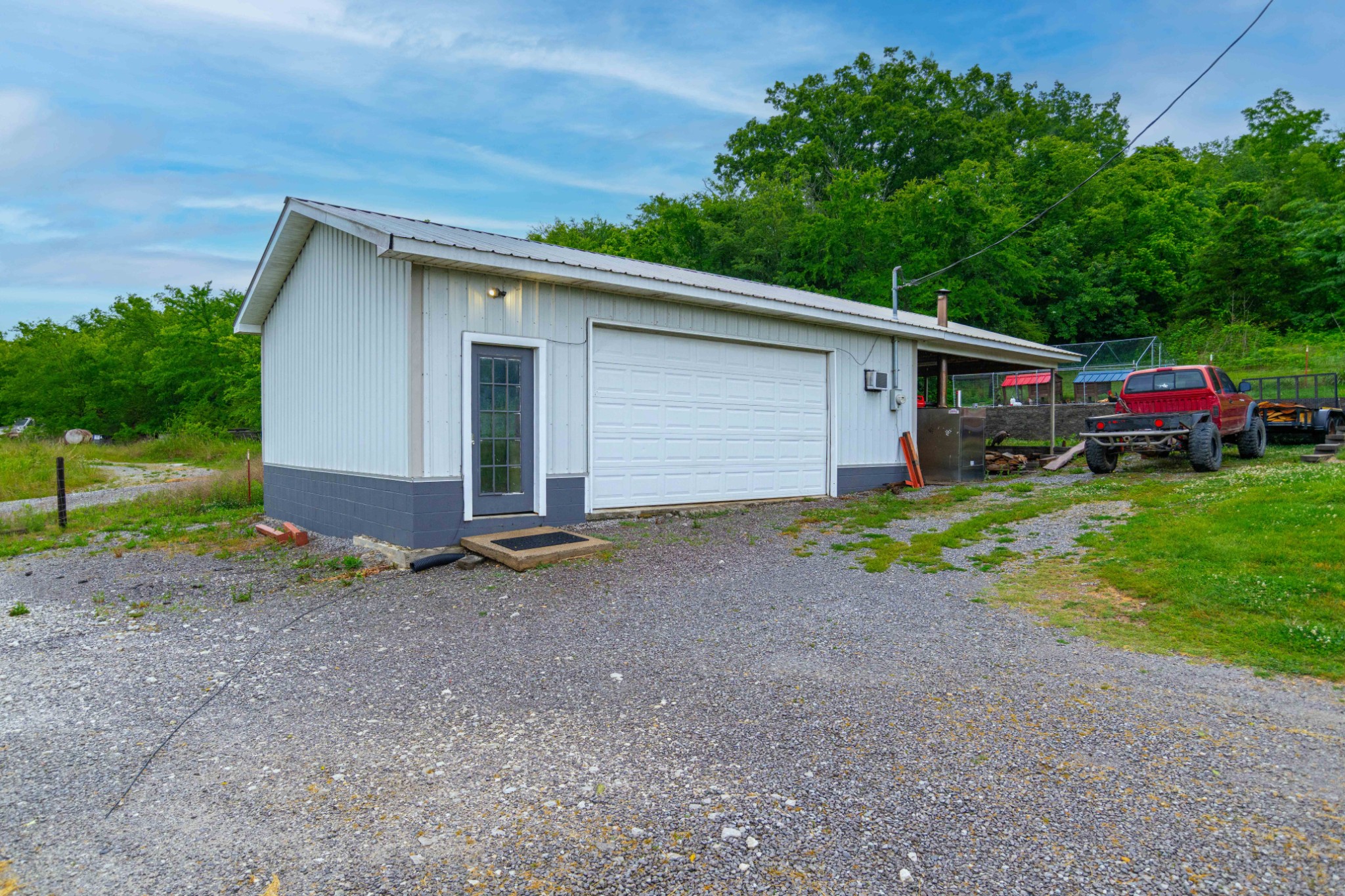 6933 Winchester Hwy