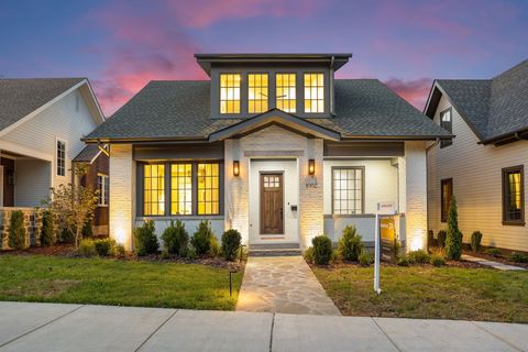 1002 Halcyon Ave Nashville TN 37204