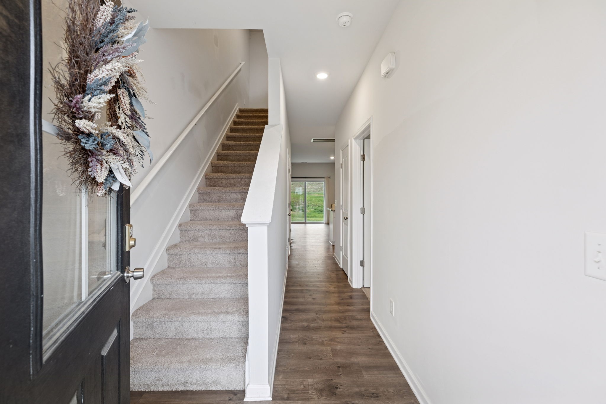 1048 Woodbridge Blvd