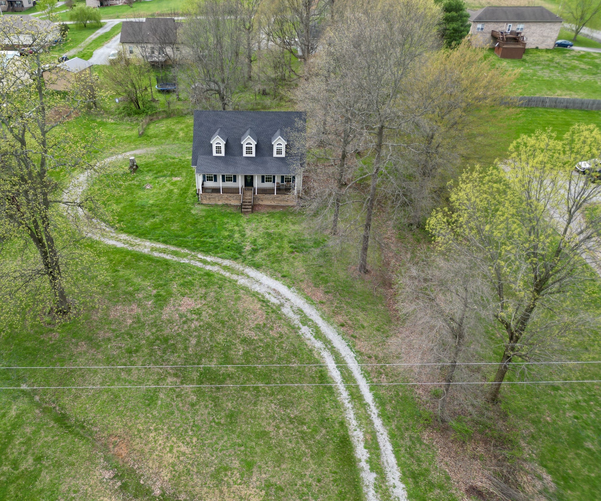 223 Lauren Ln