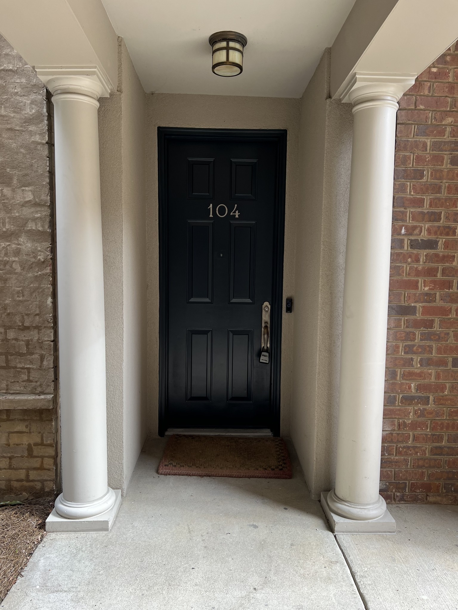 311 Seven Springs Way 104