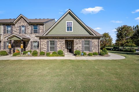 5640 Maples Retreat Dr Murfreesboro TN 37127