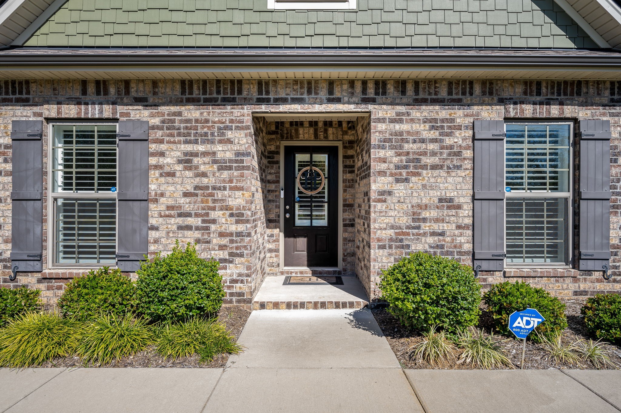 5640 Maples Retreat Dr