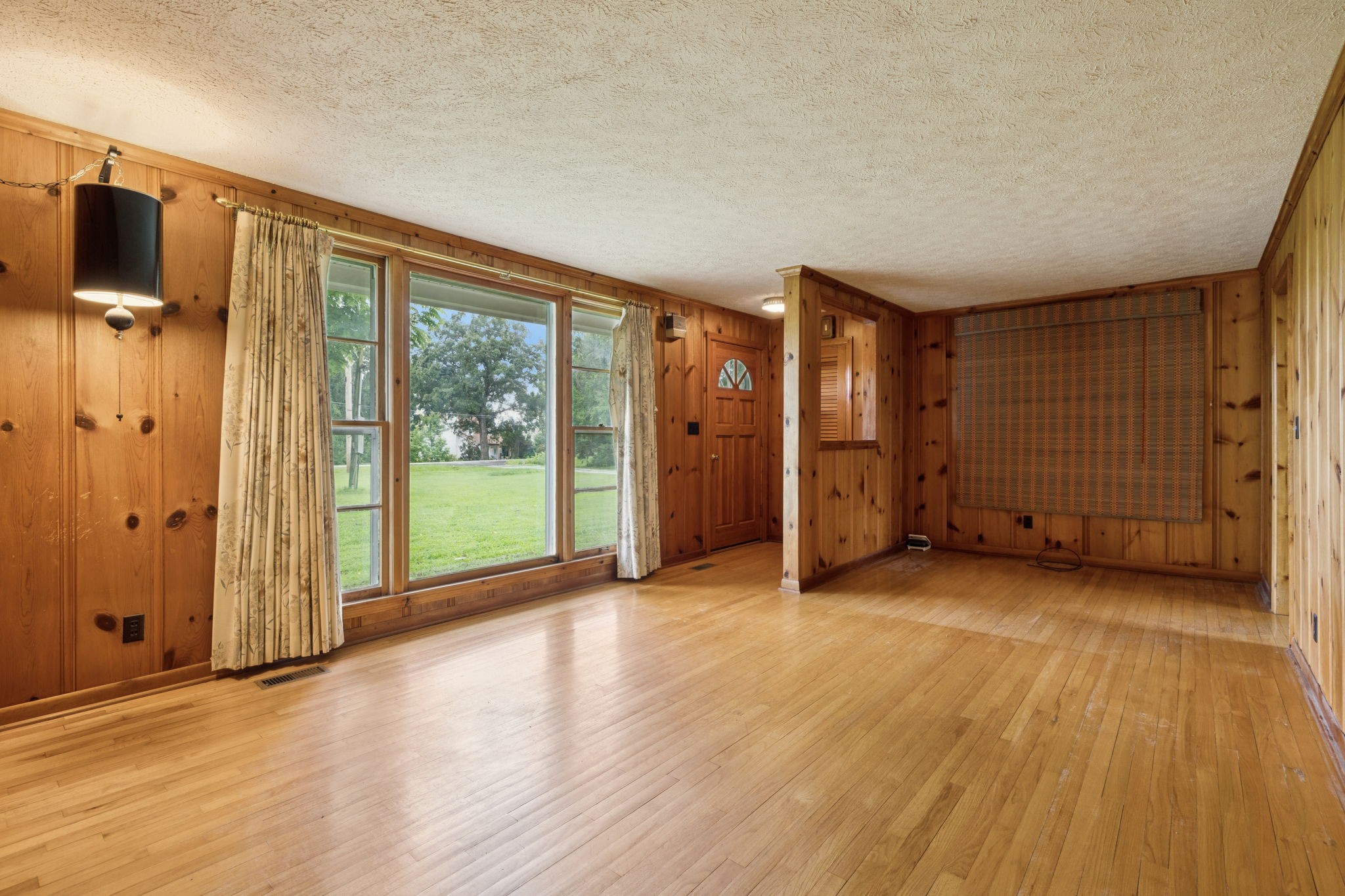 4505 Highway 47 E