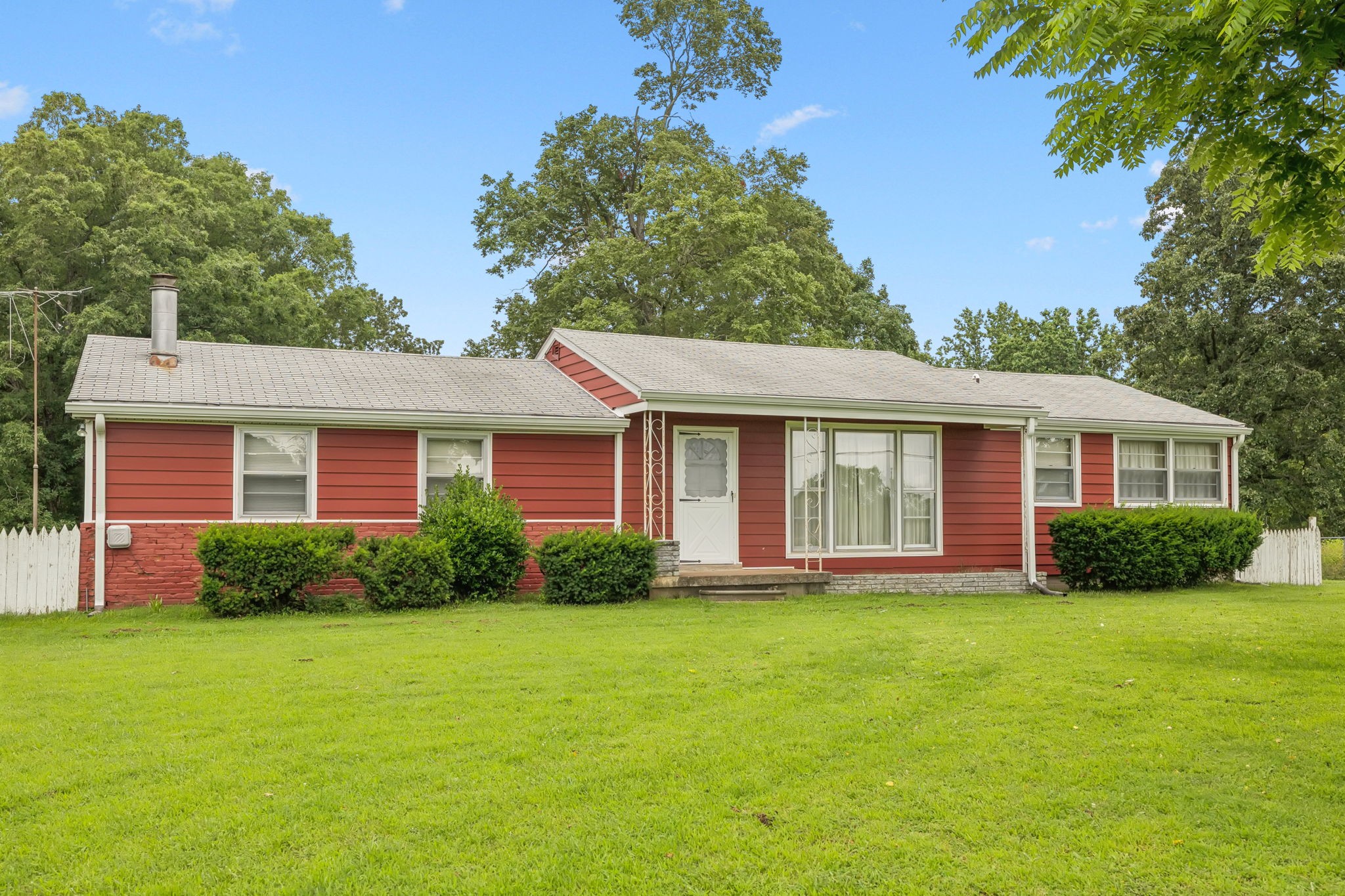 4505 Highway 47 E