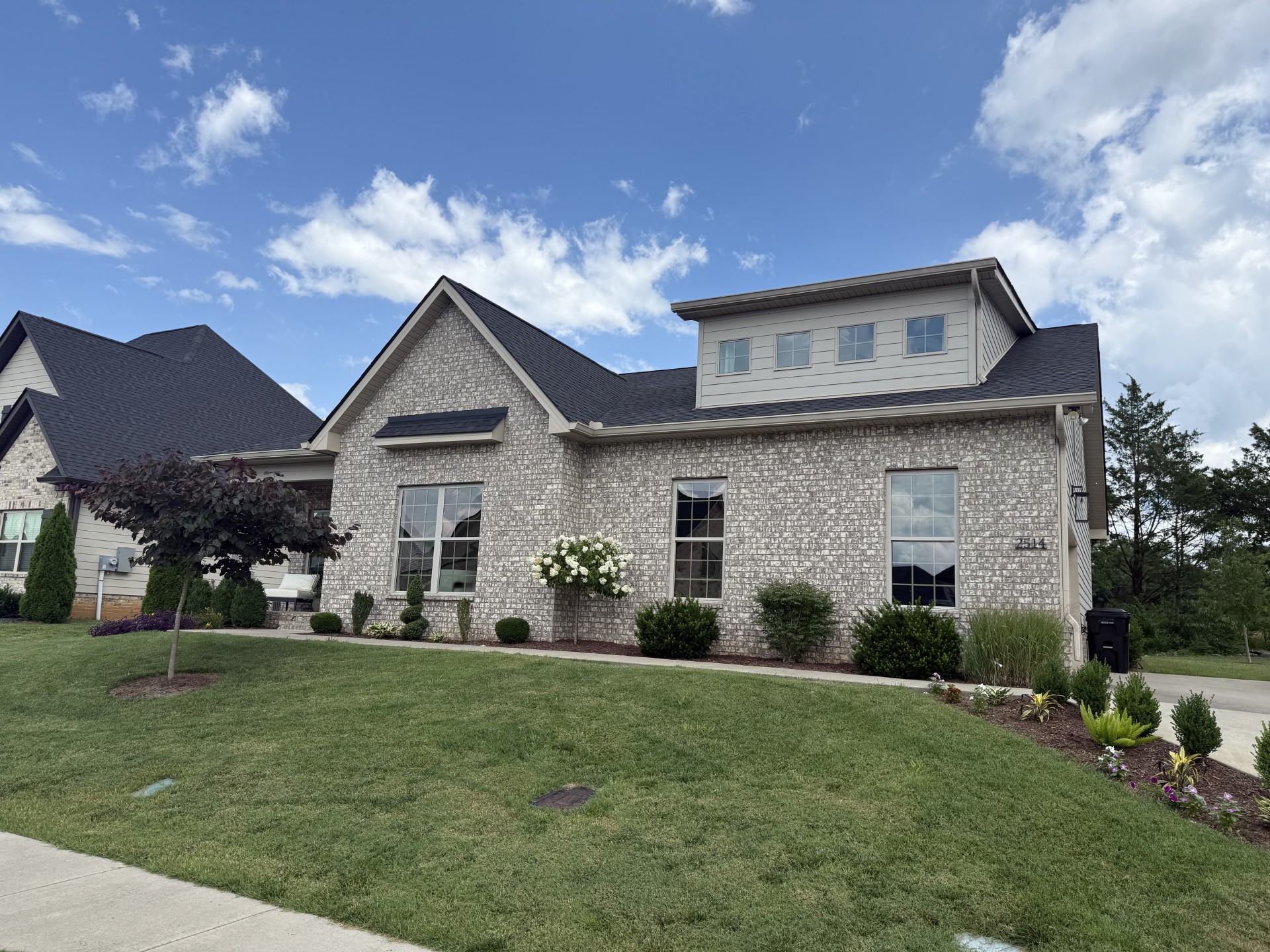 2514 Sandstone Cir