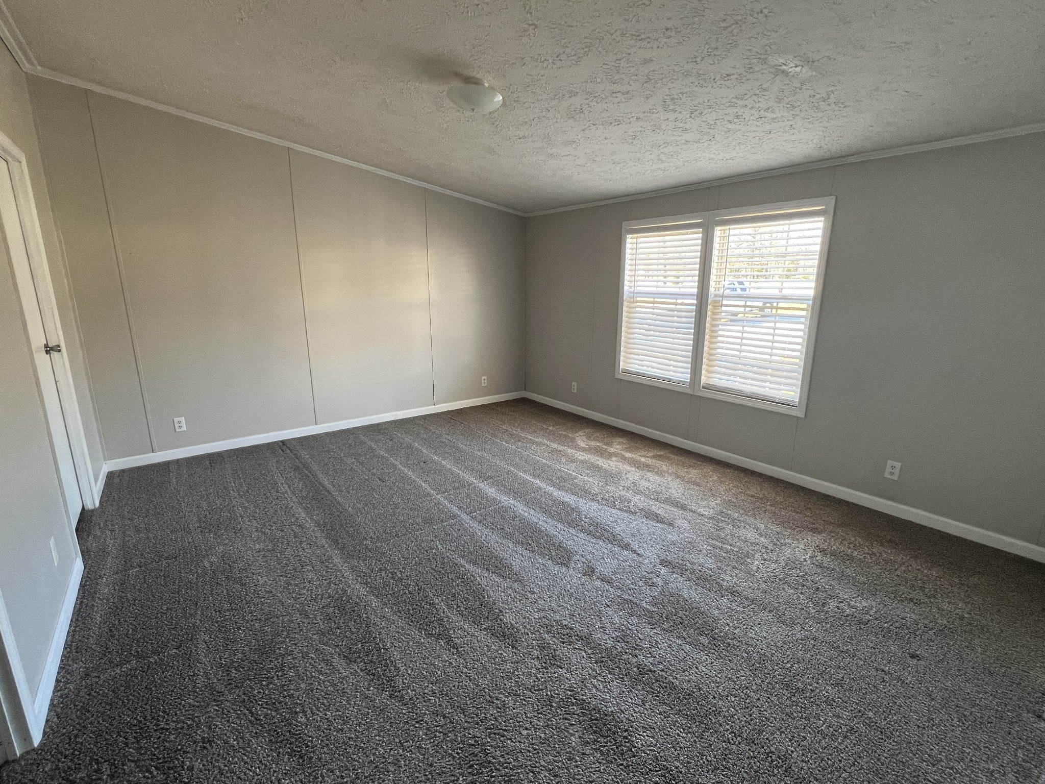 Dover, Tennessee 37058, United States, 3 Bedrooms Bedrooms, ,2 BathroomsBathrooms,Residential,Pending,23618