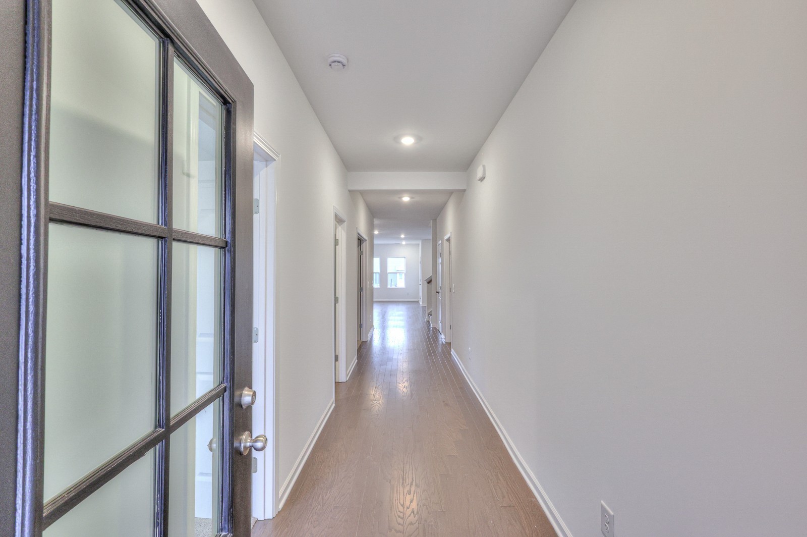 1587 Yuma Lane