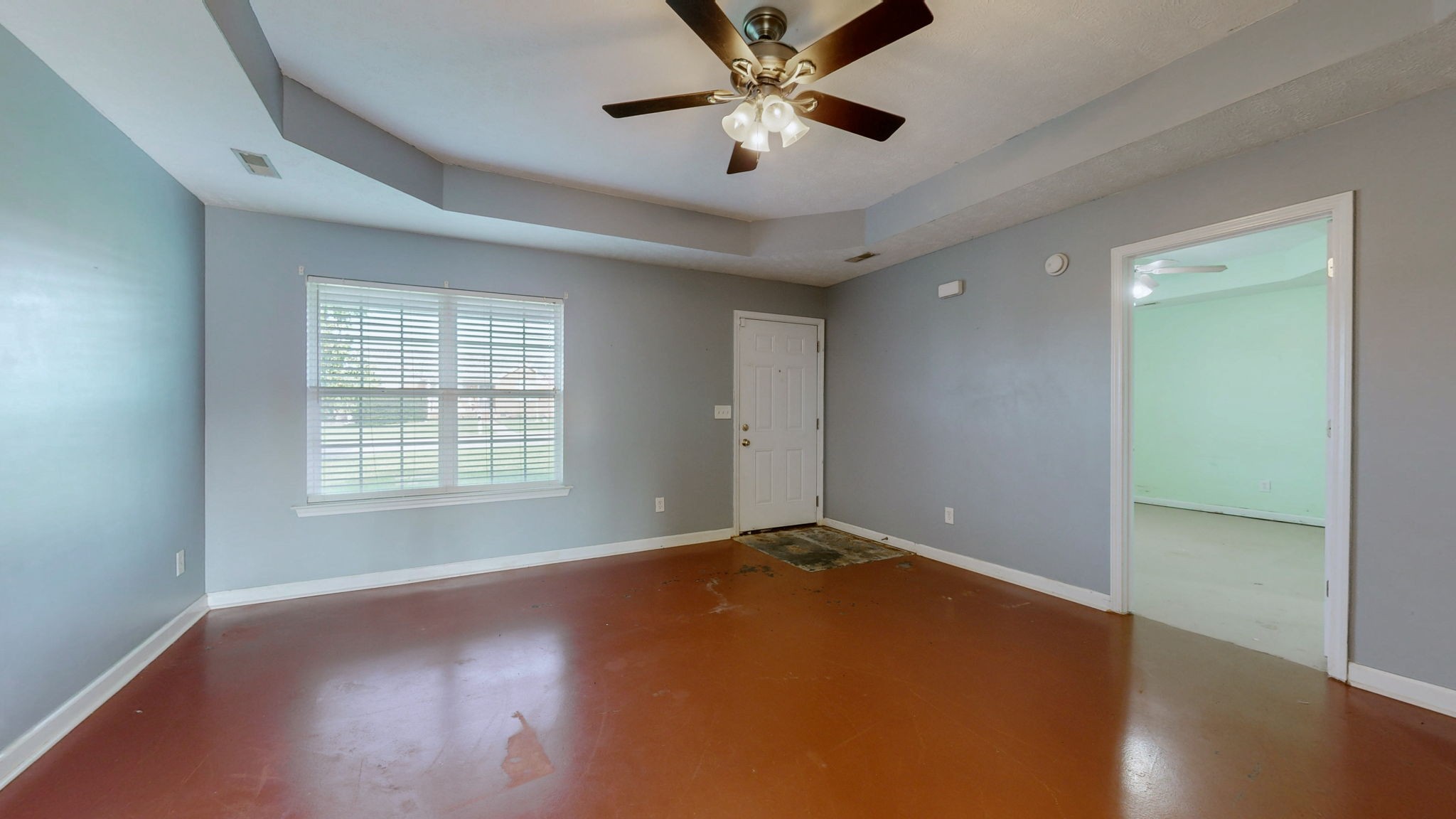 1040 Auldridge Dr