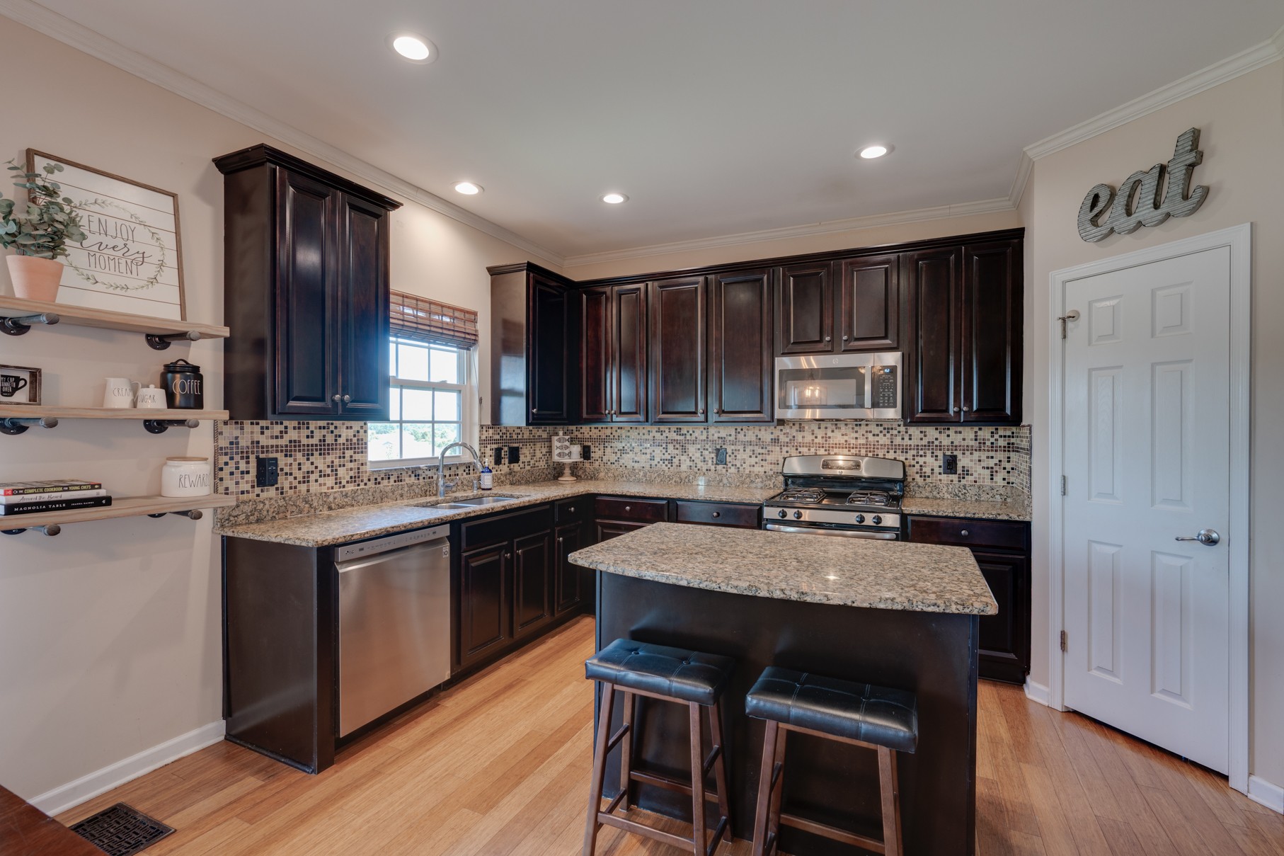 561 Wolfeboro Ln