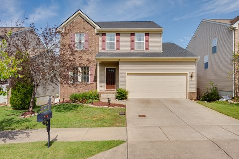 561 Wolfeboro Ln Nashville TN 37221
