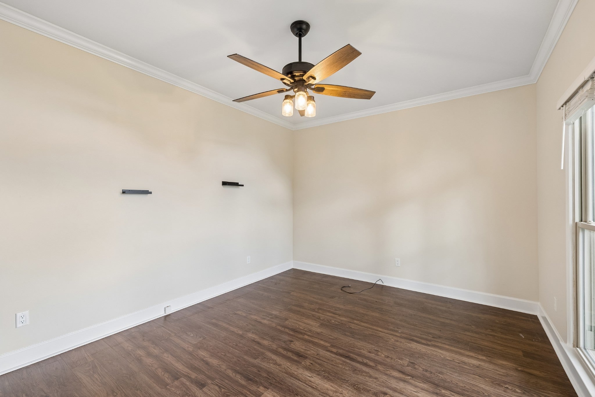 411 Liberty Dr