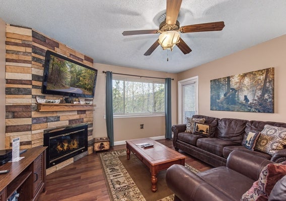 1380 SKI VIEW DR # 2102, GATLINBURG, TN 37738 - Image 37eeea80a9bc6d8de5af57098e8b8421/1348191538