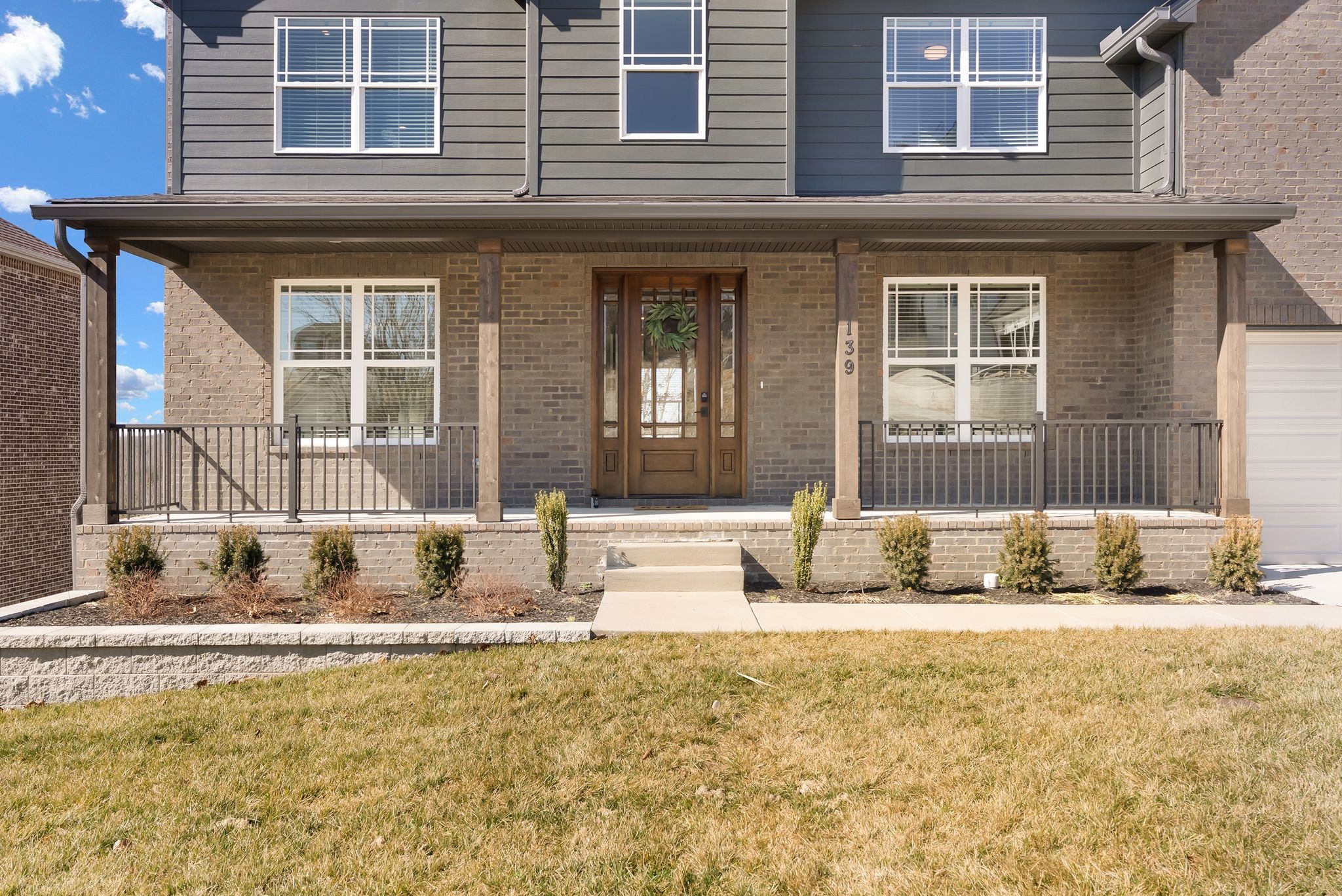 139 Manor Way