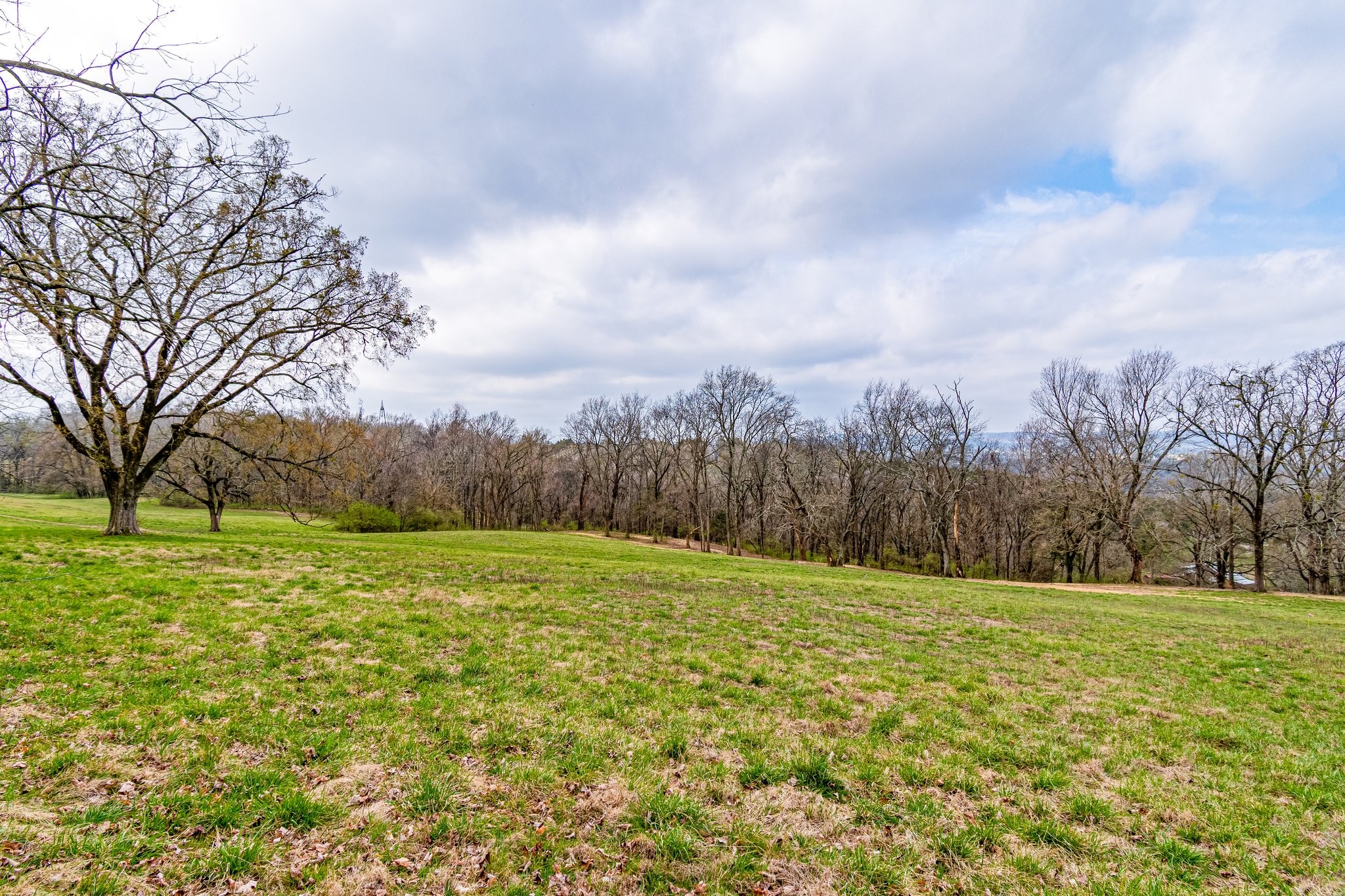 1381 Old Hillsboro Rd