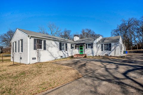 4608 Churchwood Dr Nashville TN 37220