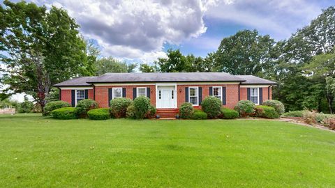 120 Bluegrass Pkwy Lebanon TN 37090