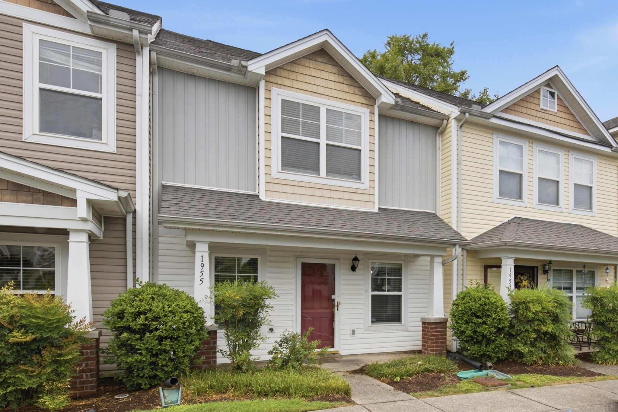 2-bed listing at 1955 Nashboro Blvd, Nashville