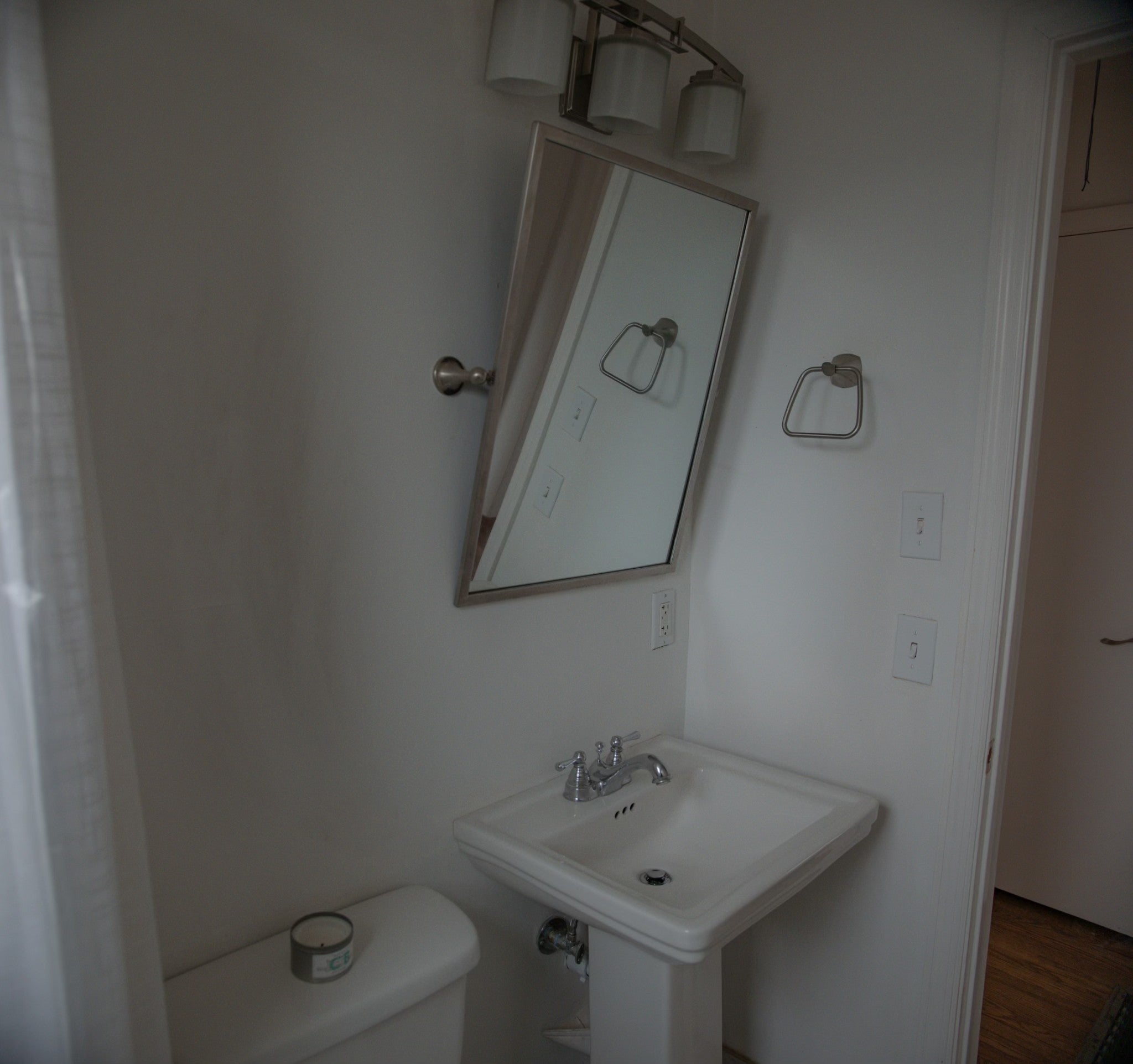 28 Waters Ave