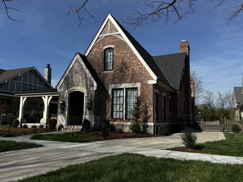 1839 William Campbell Court