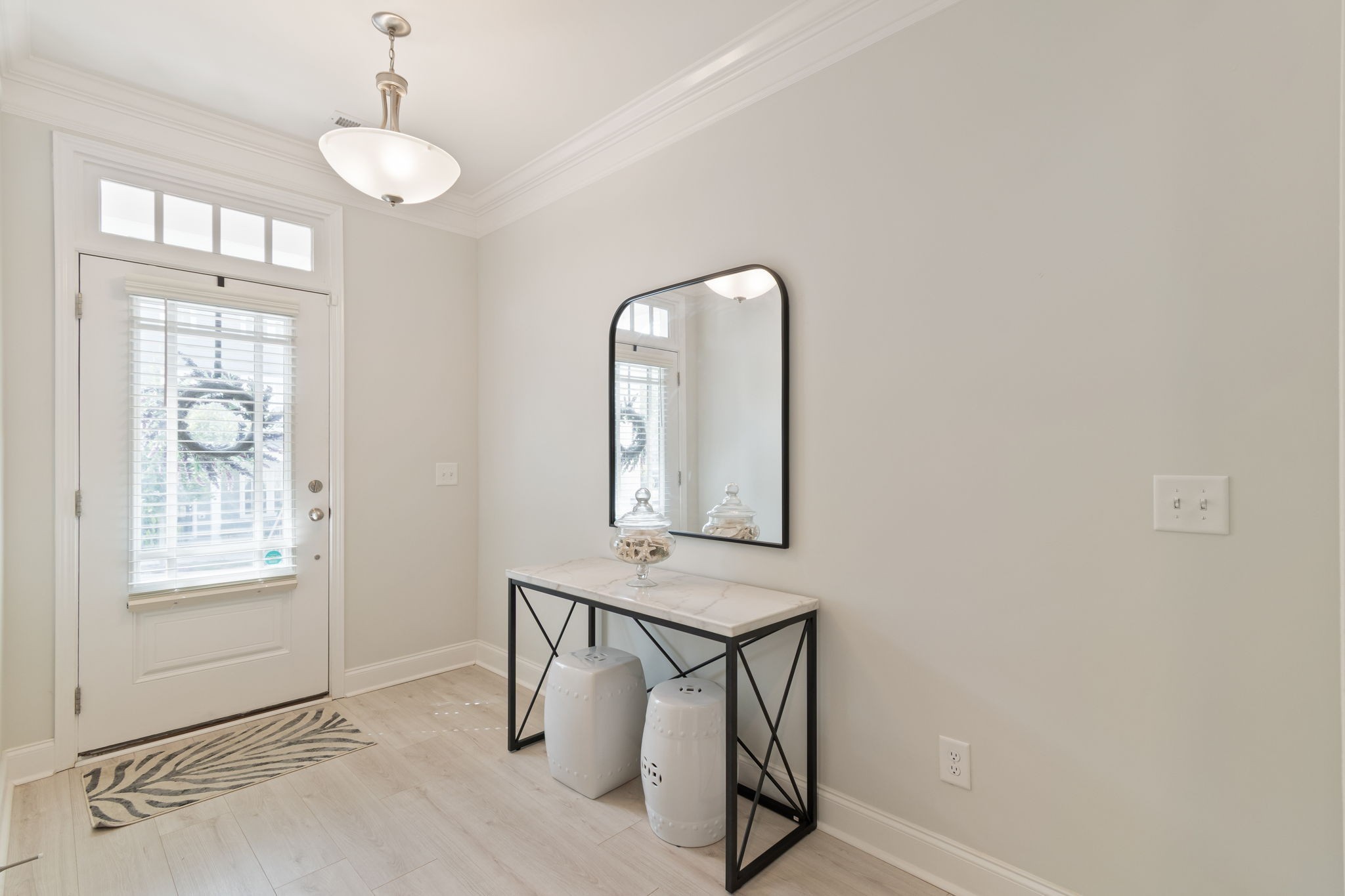 160 Burkitt Commons Ave