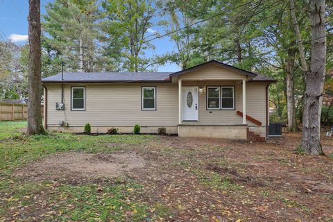 207 Glenburg Dr Manchester TN 37355