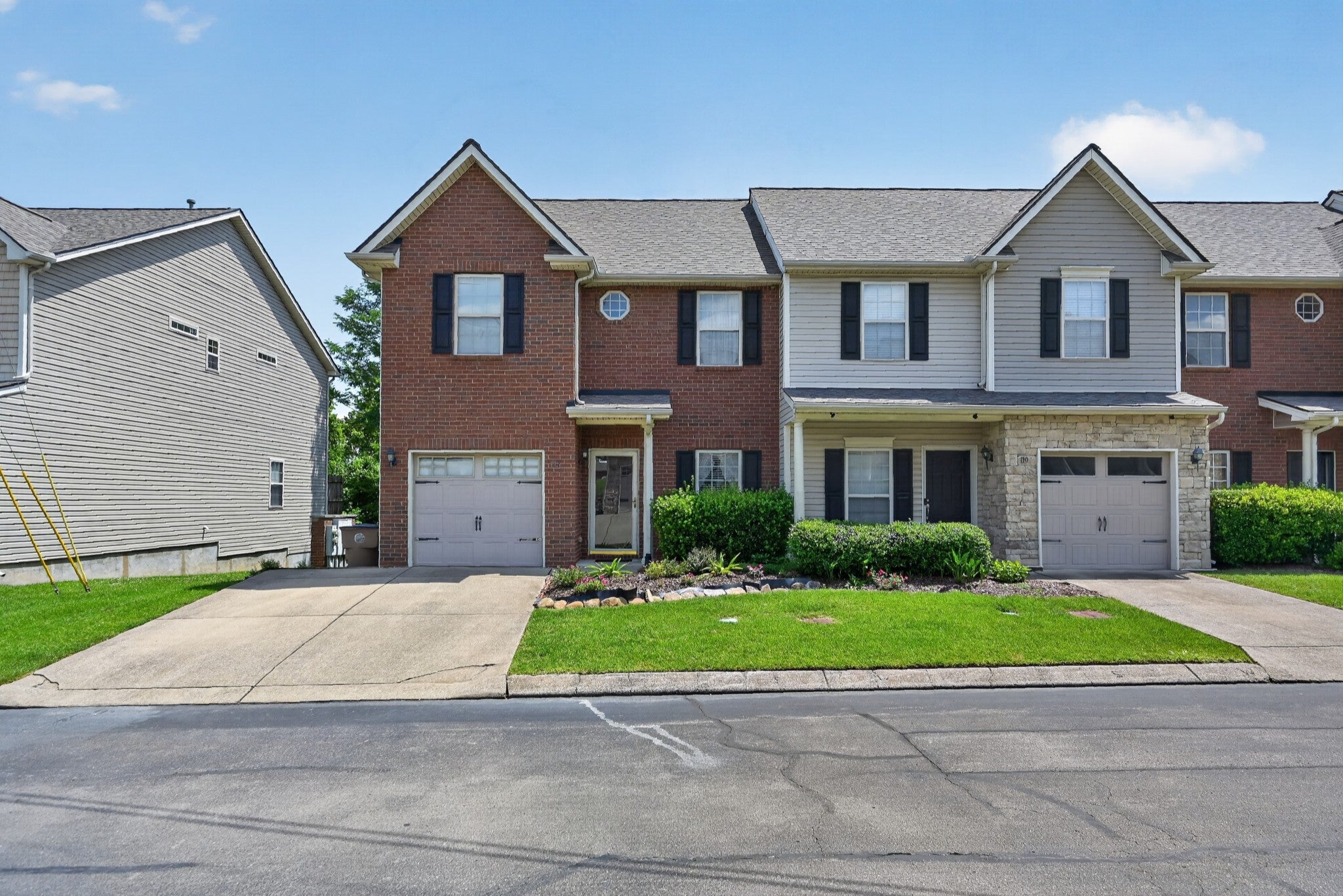 3-bed listing at 112 Northcrest Commons Cir, Nashville