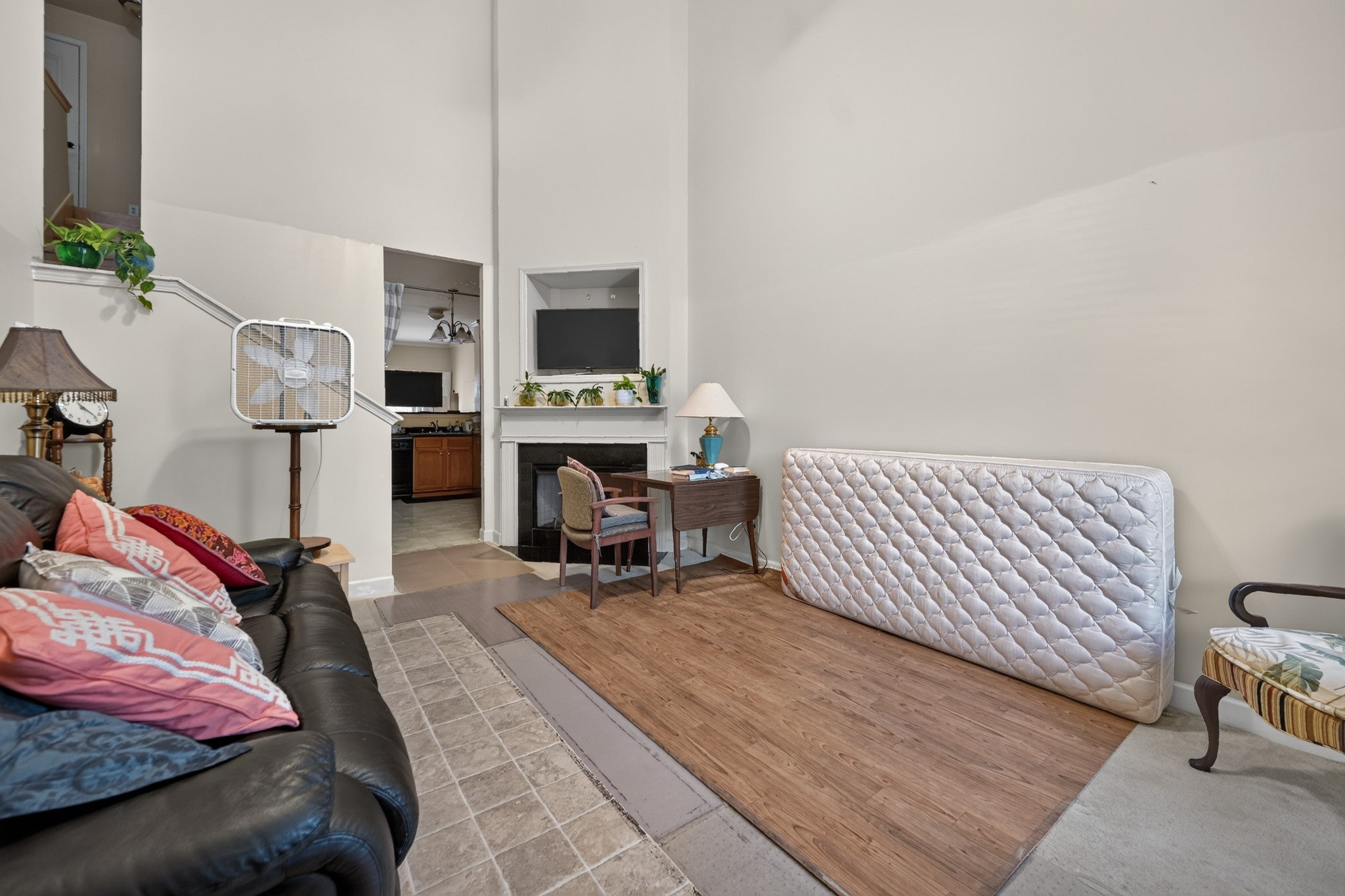 112 Northcrest Commons Cir