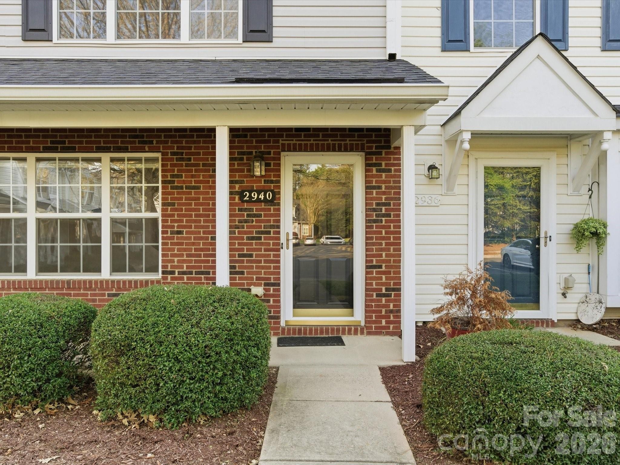 2940 Mayer House Ct