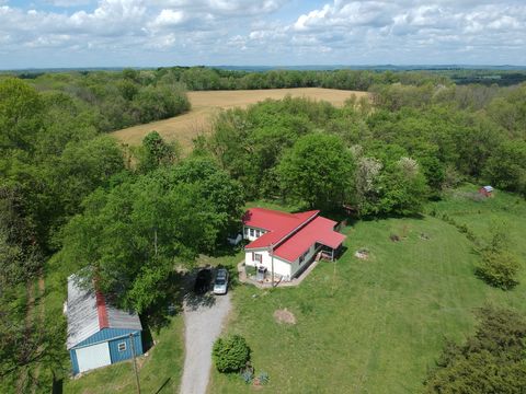 170 School House Ln Castalian Springs TN 37031