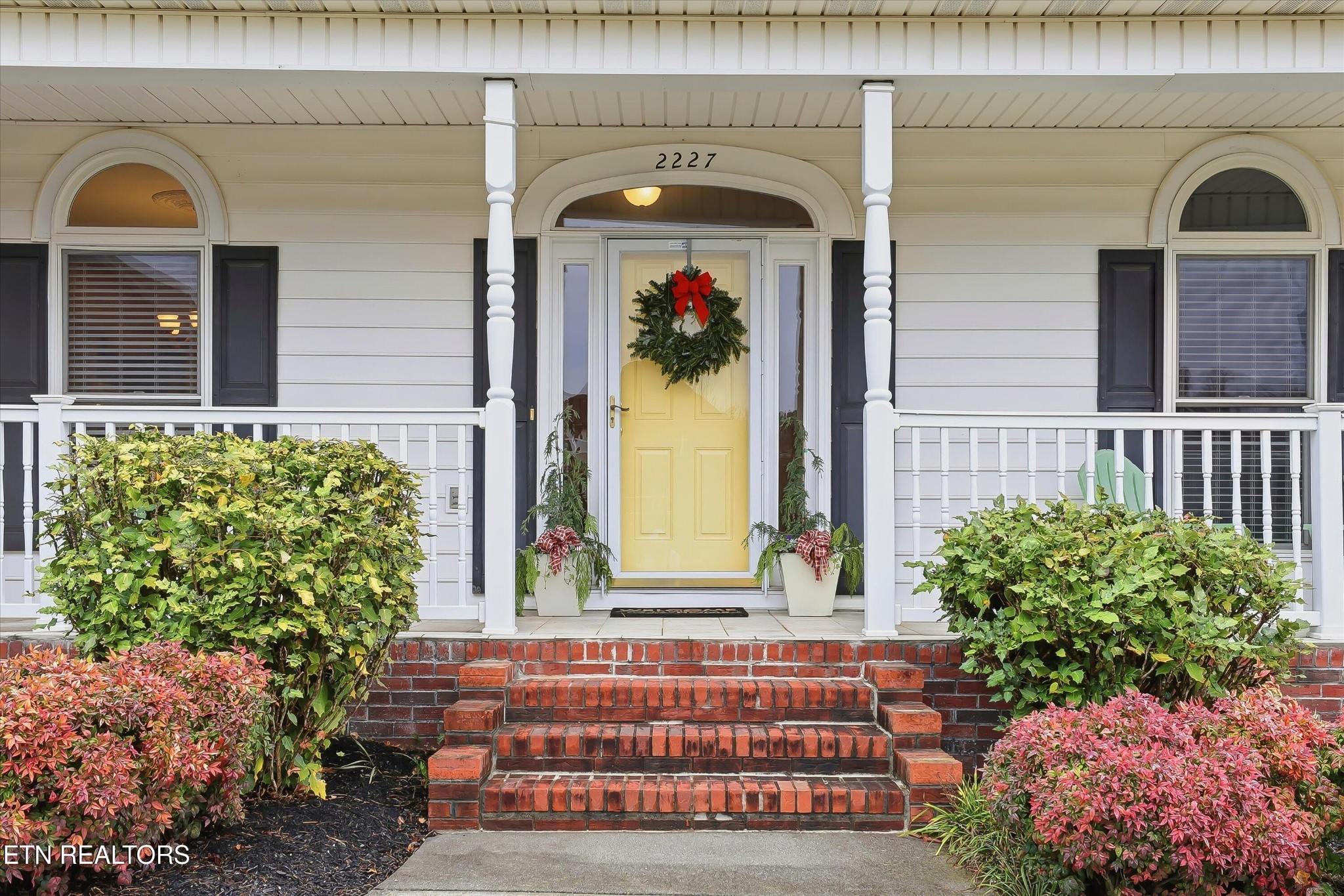 2227 Ivy Ridge Lane