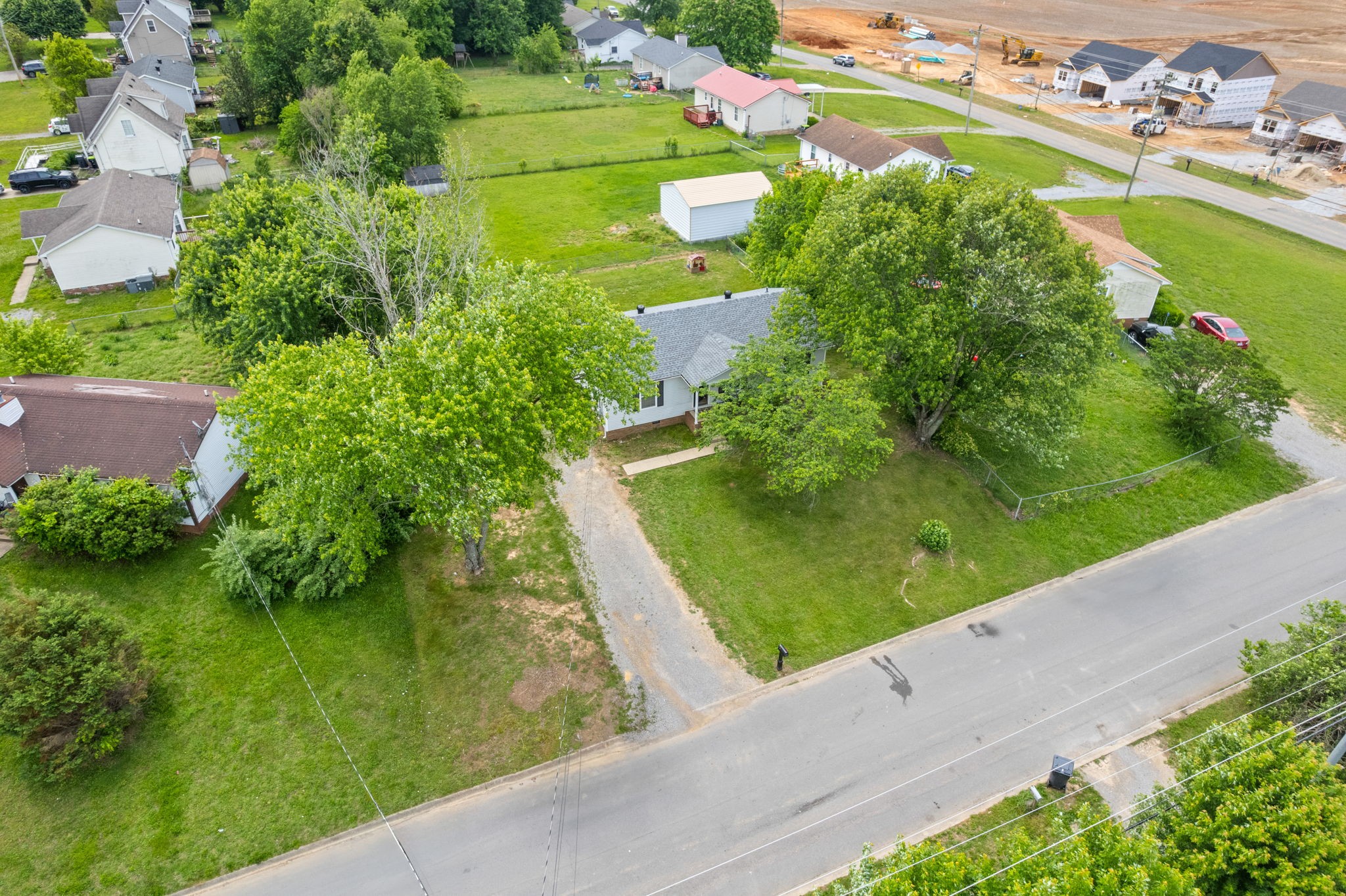 602 Artic Ave