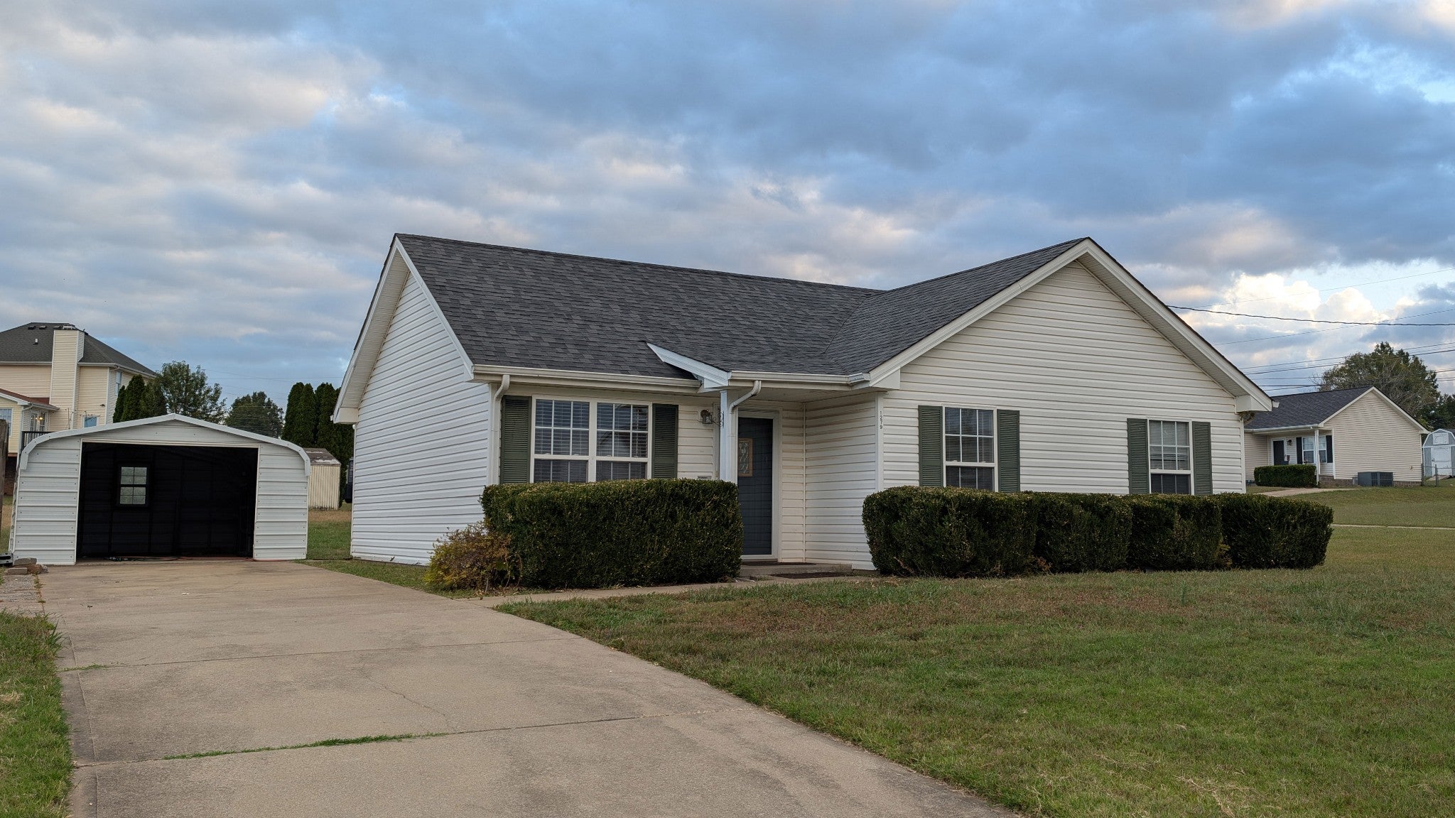 1279 Silver Star Dr