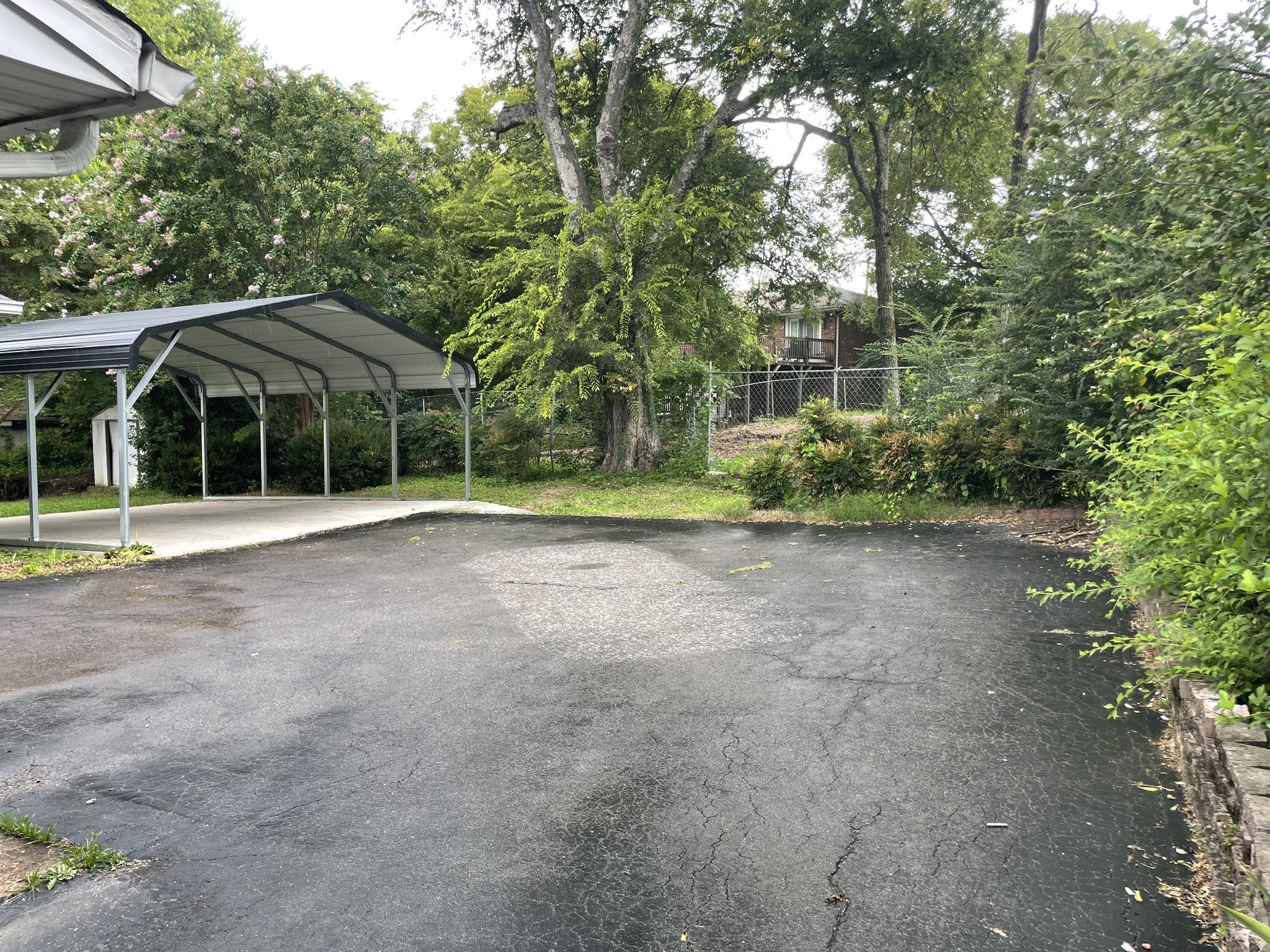 2817 Galesburg Dr