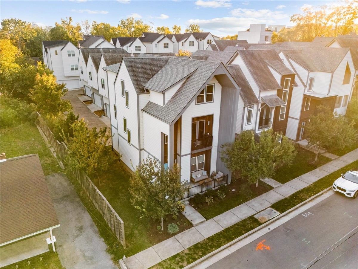 124 Marie St