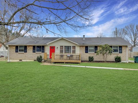 207 Westmeade Dr Dickson TN 37055
