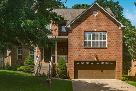 154 Coarsey Blvd Hendersonville TN 37075