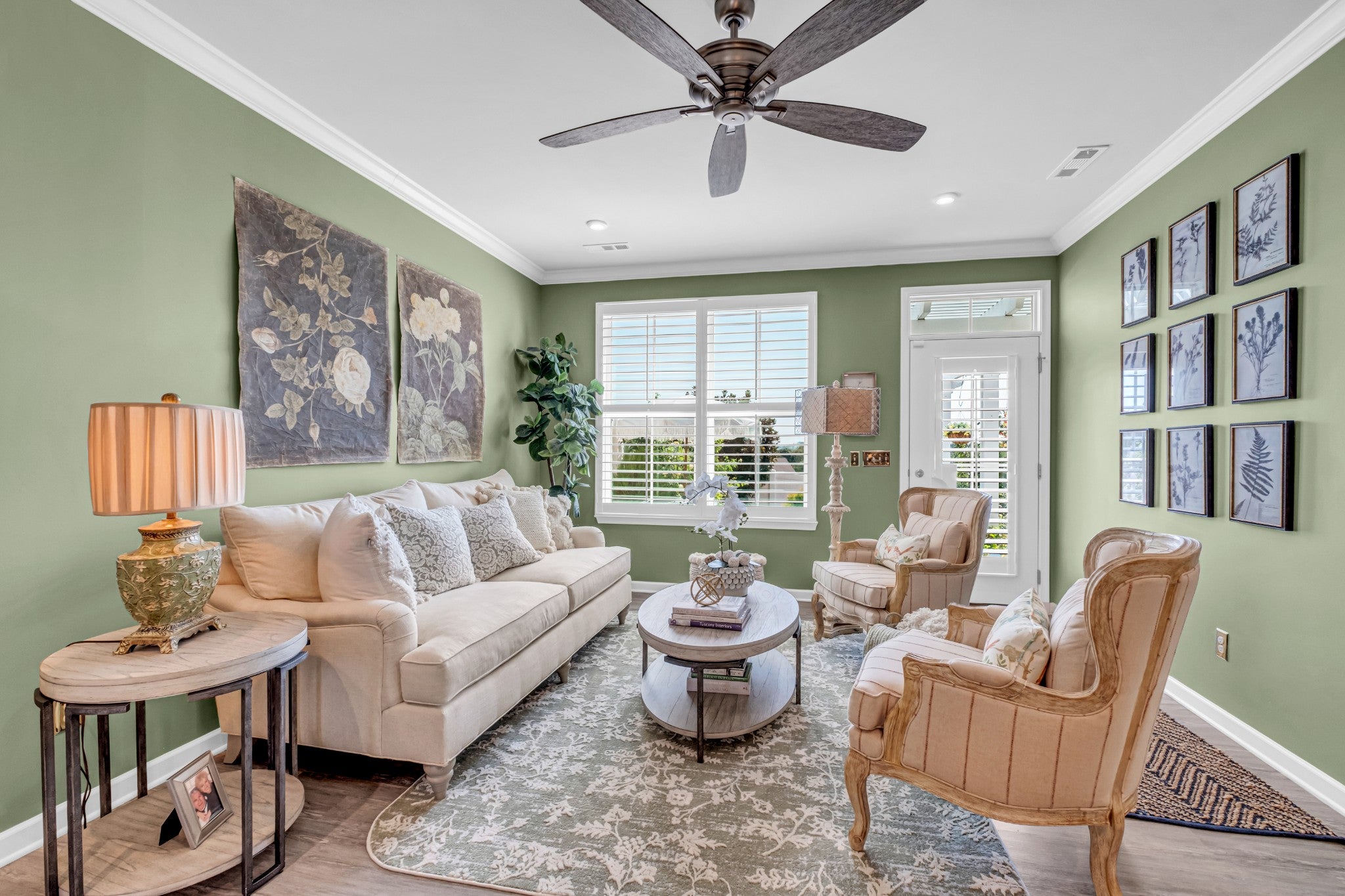 226 S Downs Cir