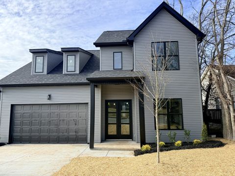 1609 21st Ave N Nashville TN 37208