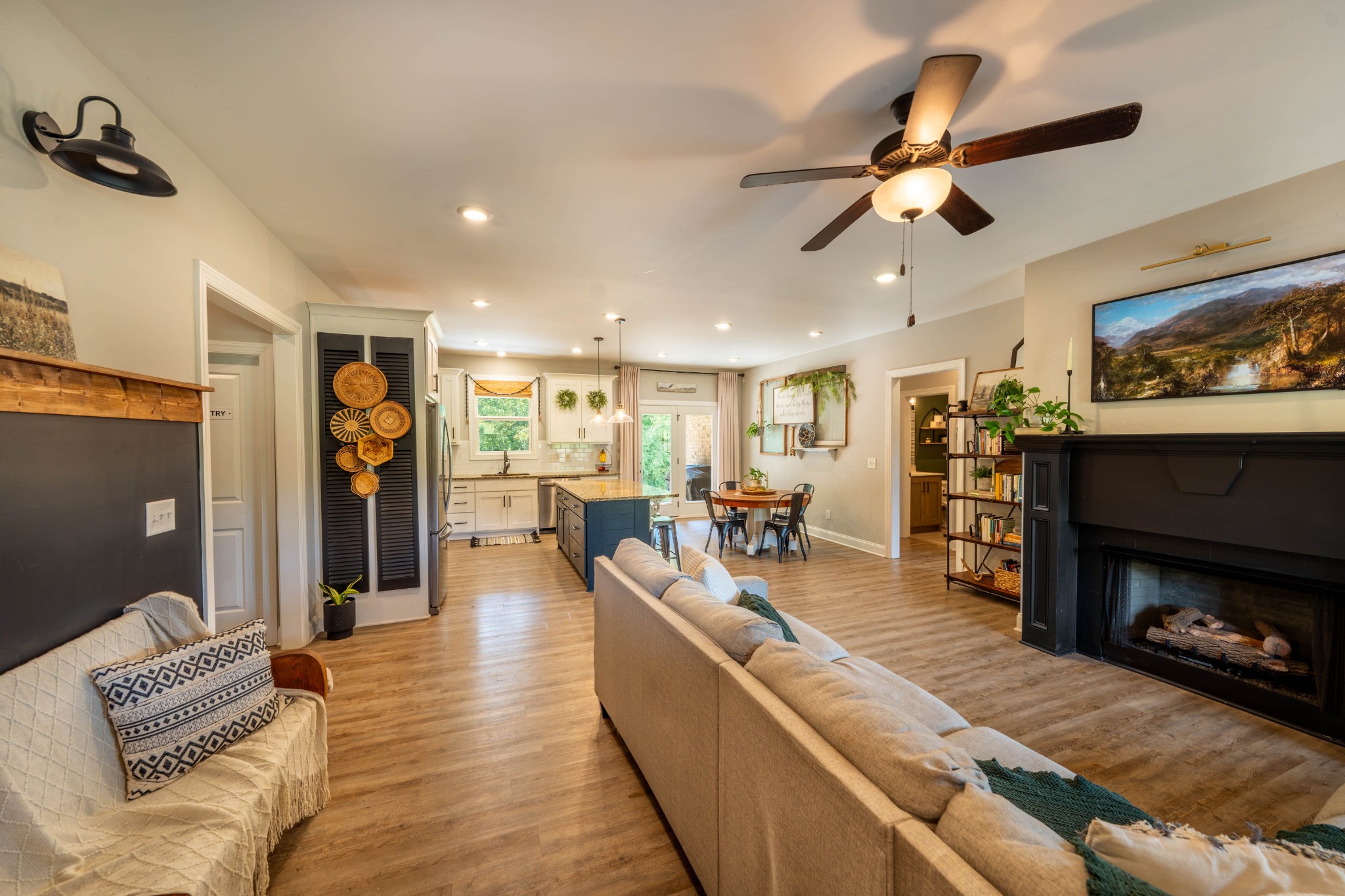 9611 Cross Plains Rd