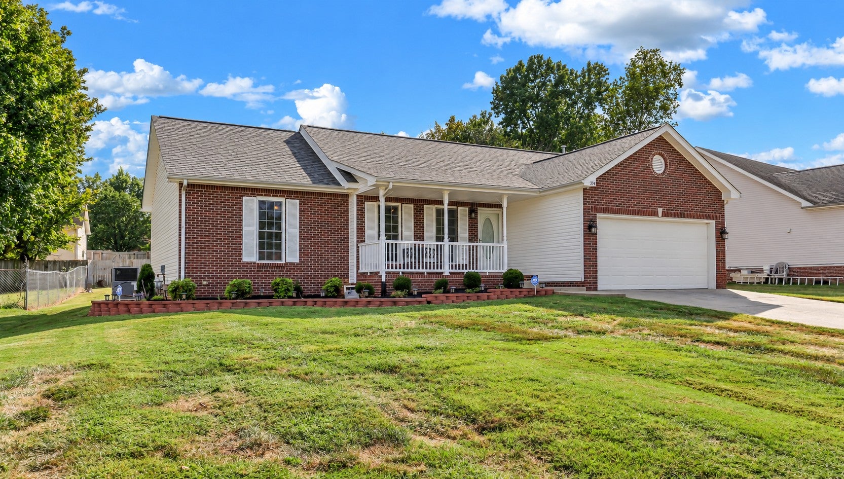 374 Woodtrace Dr