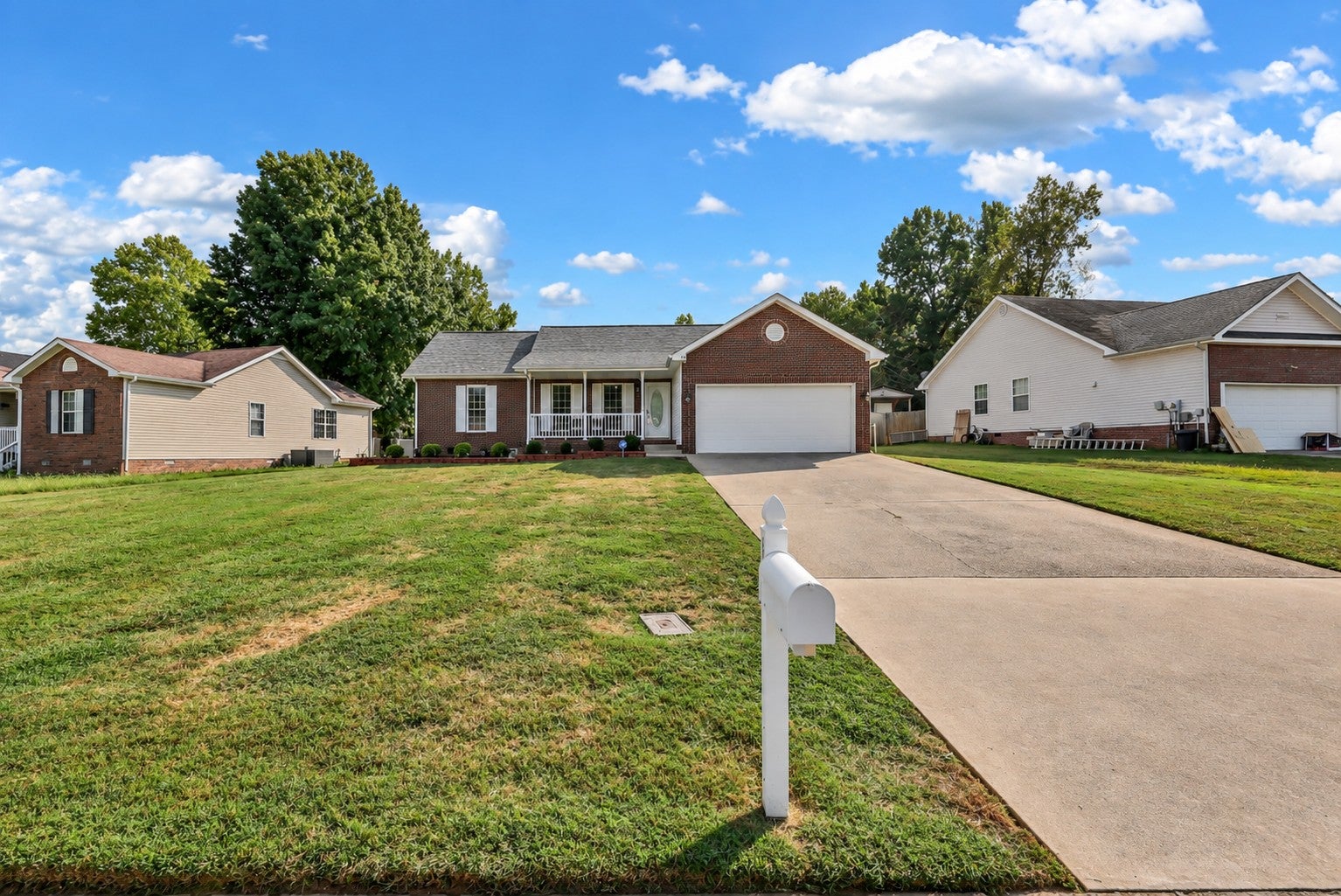 374 Woodtrace Dr