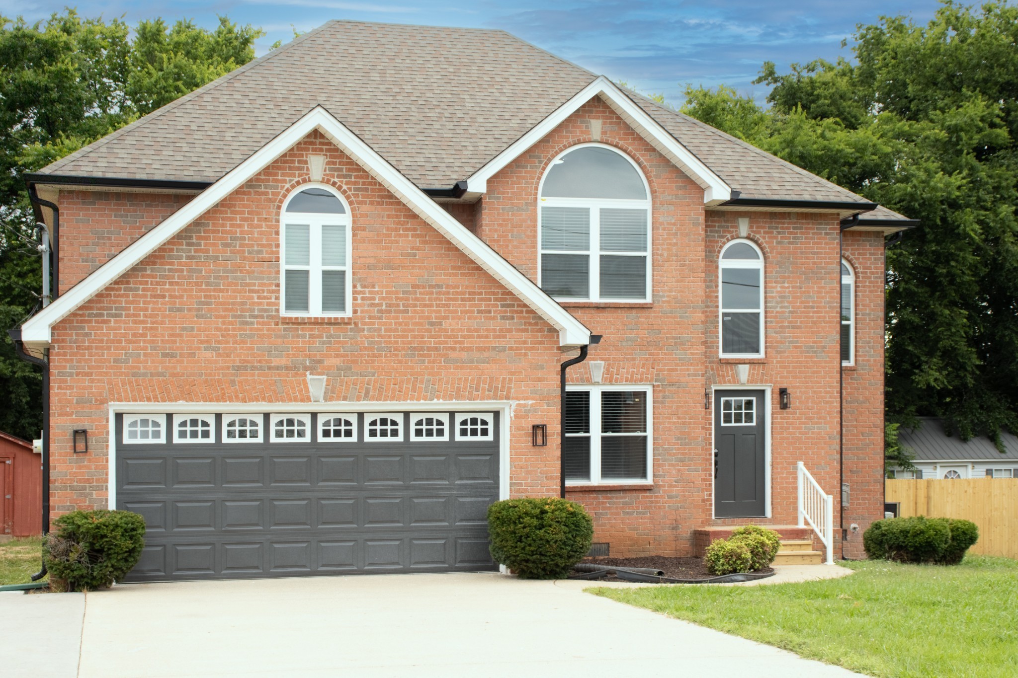 633 Glenties Dr