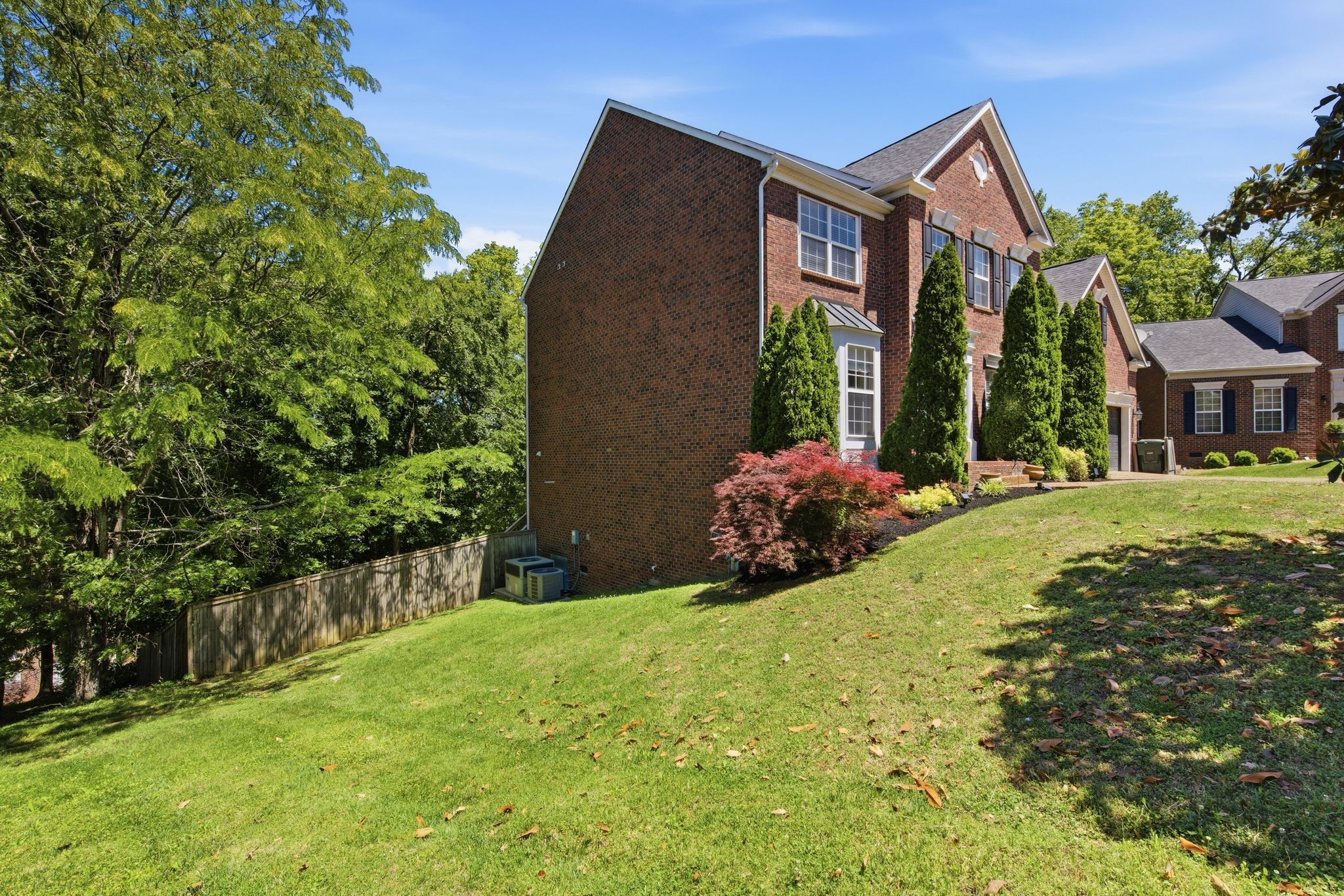 1033 Stone Ridge Dr