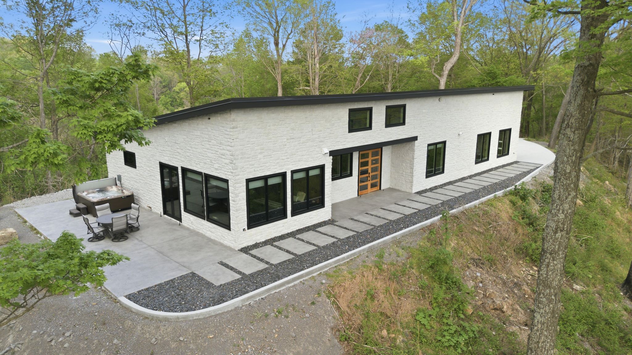 668 Seaton Drive