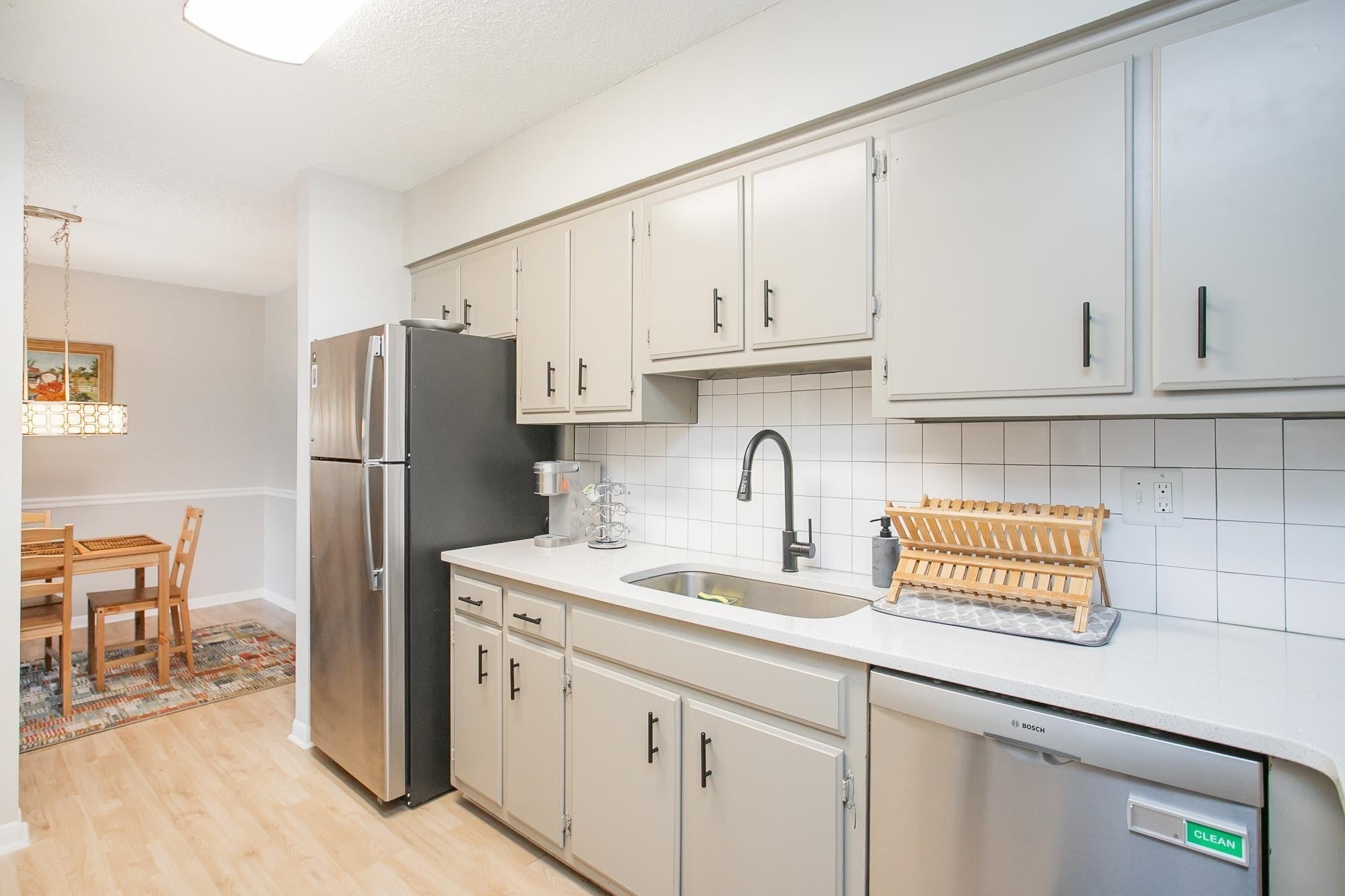 515 Basswood Ave 20